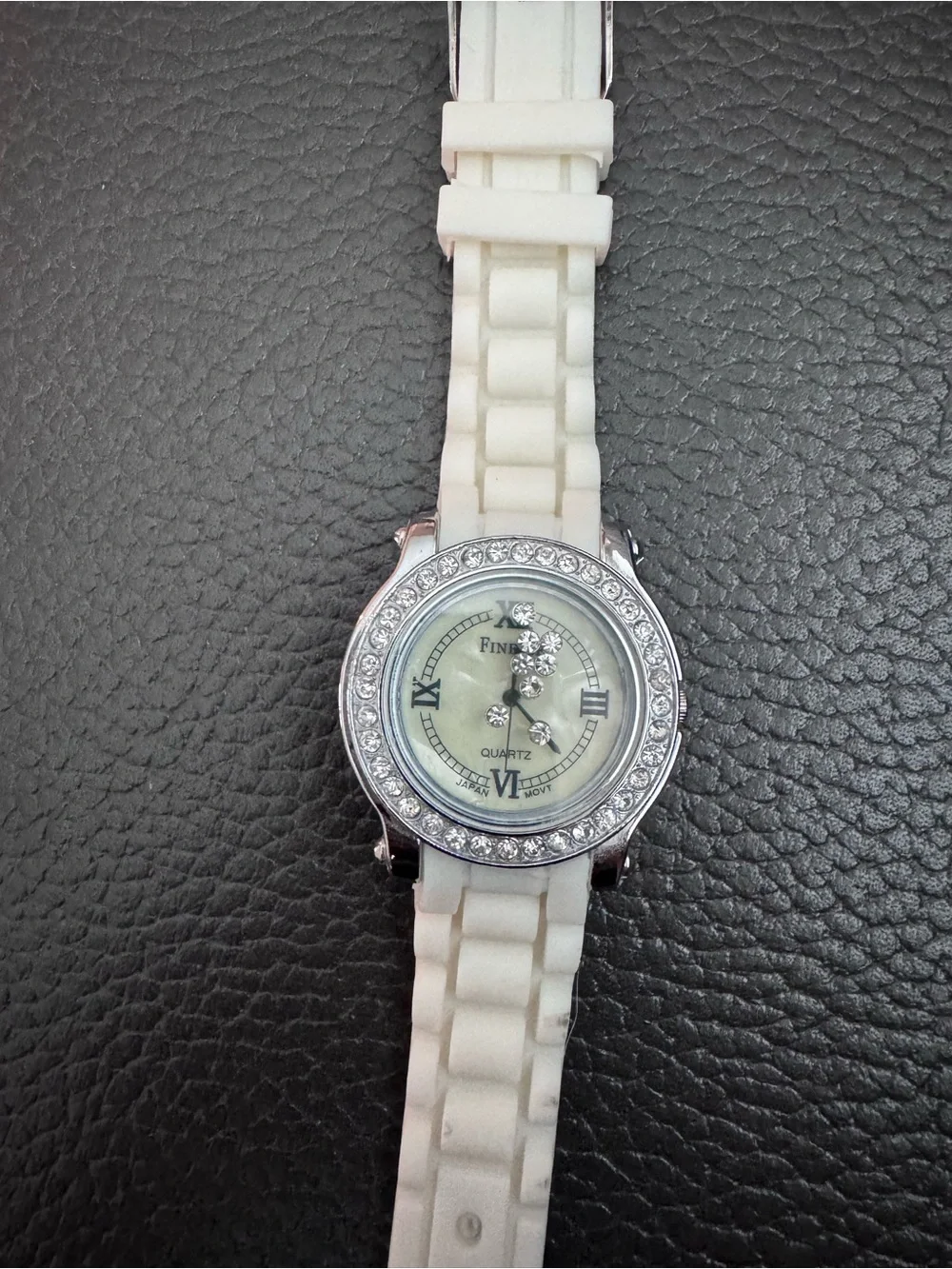 Finesse Crystal Accent white Silicone Strap Quartz Watch